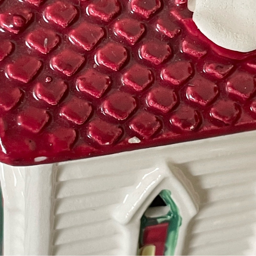 "Good Shepherd Chapel" Original Snow Village by Dept. 56 - Picture 14 of 16